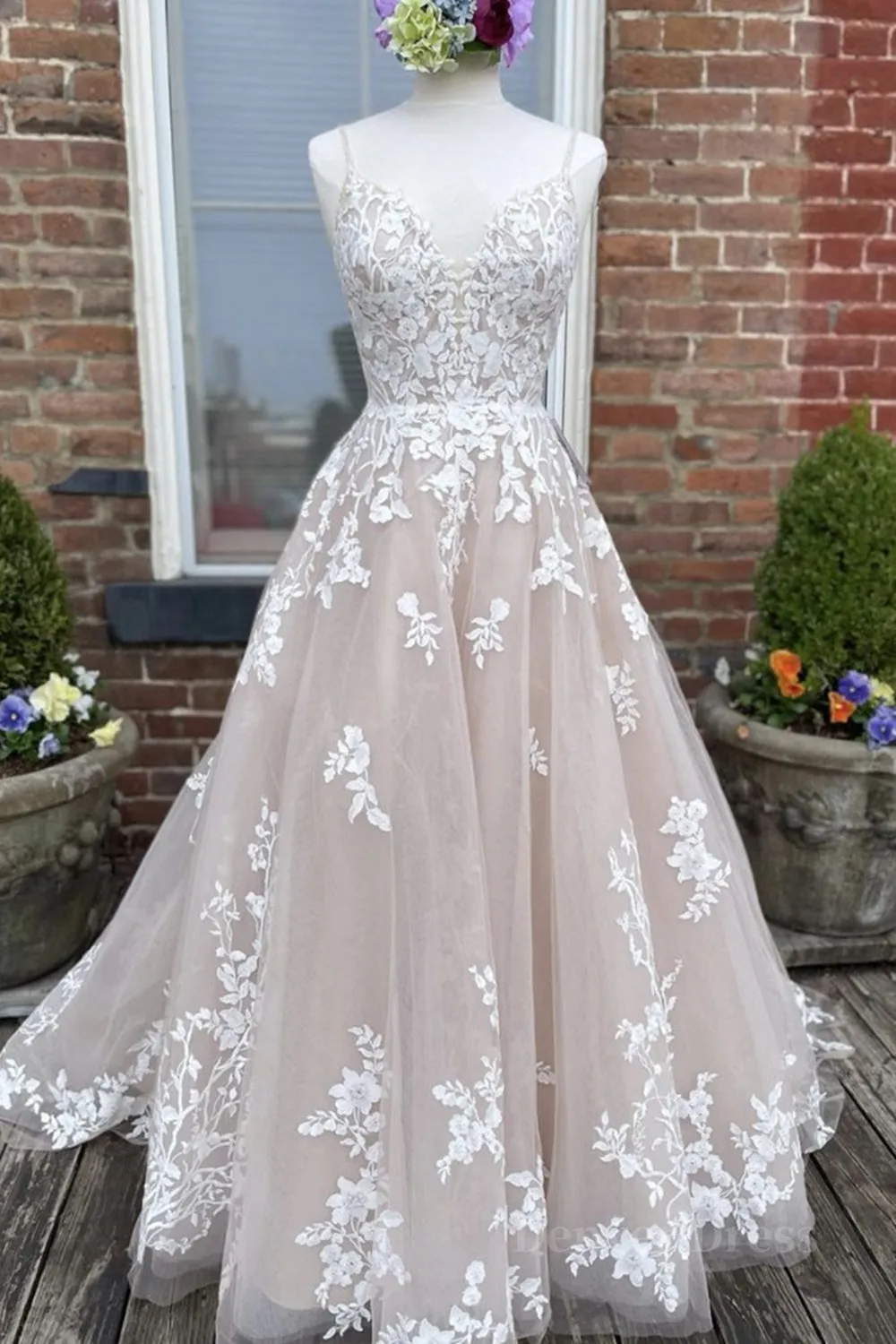V Neck Backless Champagne Lace Appliques Long Prom Dress Champagne Lace Formal Evening Dress
